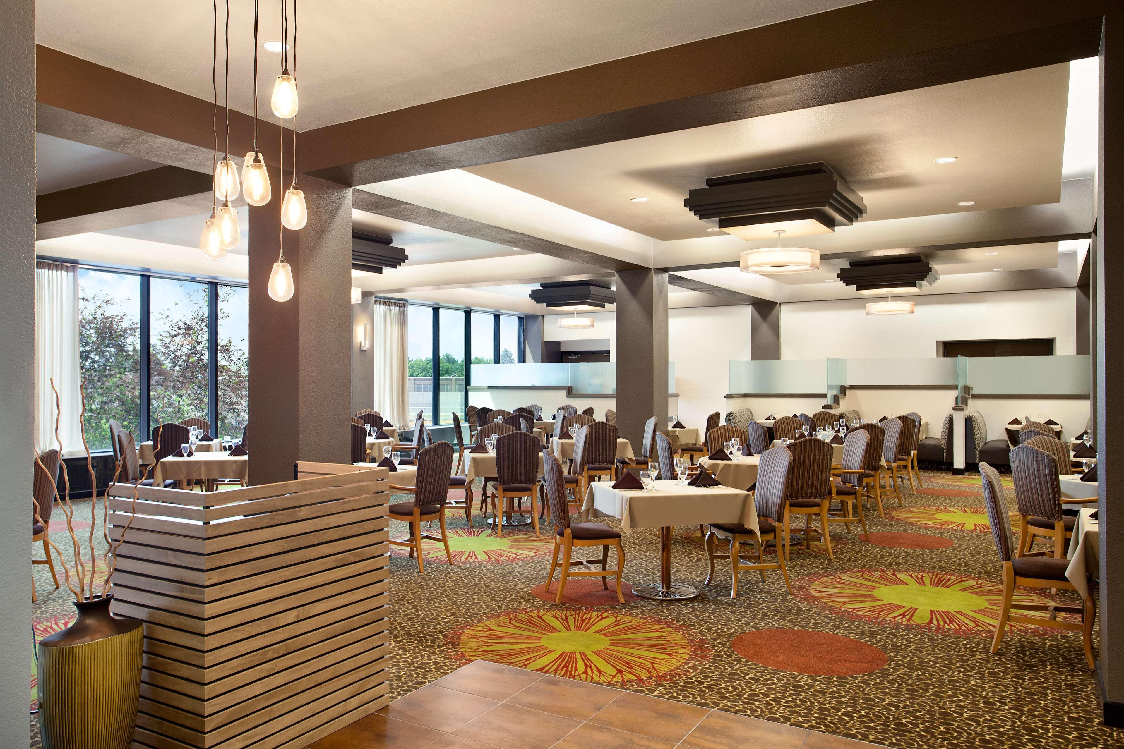 Hotel Red Lion Denver Southeast 3*
