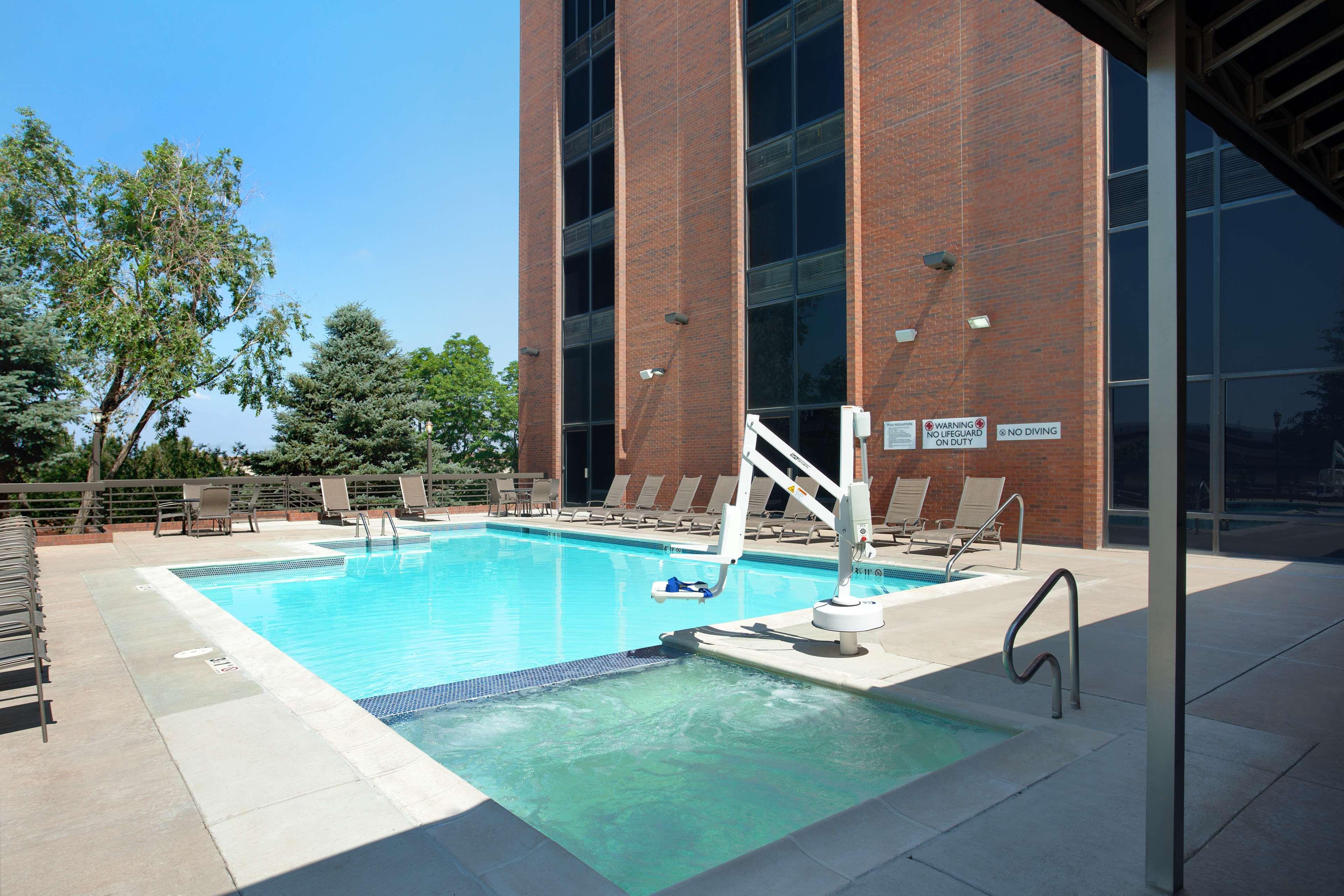 Hotel Red Lion Denver Southeast 3*